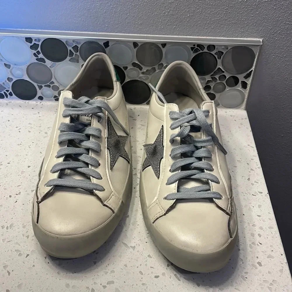 STAR suede white/ cream tennis shoes - Picture 2 of 12